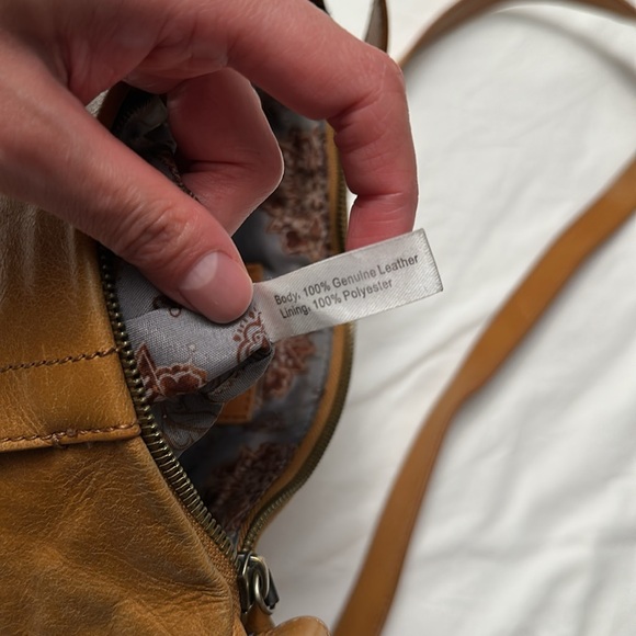 HOBO 100% Genuine Leather Drifter Crossbody Bag in Brown - Picture 10 of 10